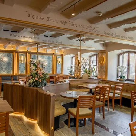 Ludwigs Hotel 3*