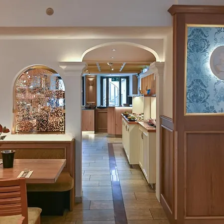 Hotel Ludwigs 3*